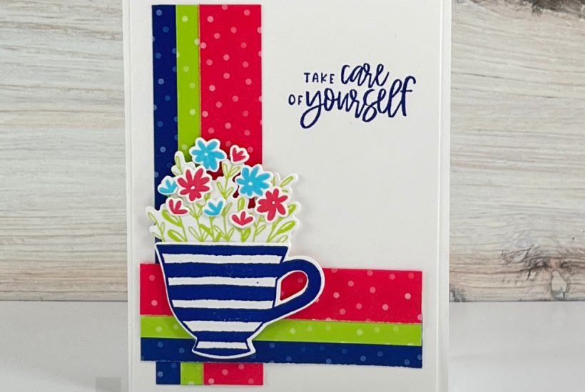 scrap-paper-cards-layout-with-simple-focal-point